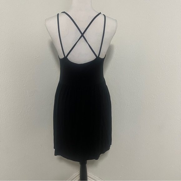 Old Navy Women’s Medium Black Mini Dress Spaghetti Straps Fit & Flare Casual - Picture 4 of 7